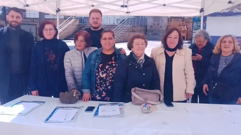 Merzifon’da İmamoğlu İçin İmza Desteği Büyüyor!