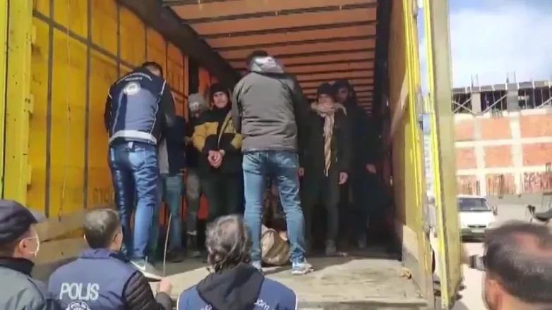 Amasya’da 10 Kaçak Göçmen Yakalandı