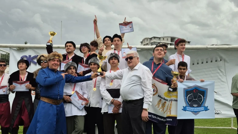 Bölge Şampiyonluğu Gümüşhacıköy’ün!