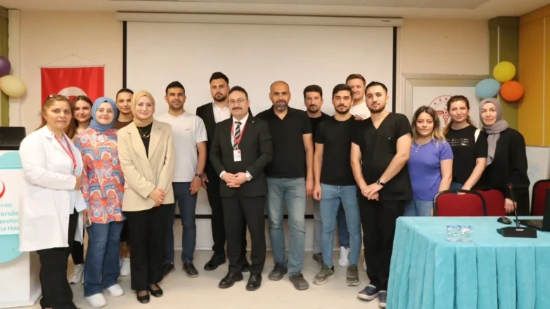 Amasya’da Sağlık Personeline “İletişim ve Hasta Hakları” Eğitimi