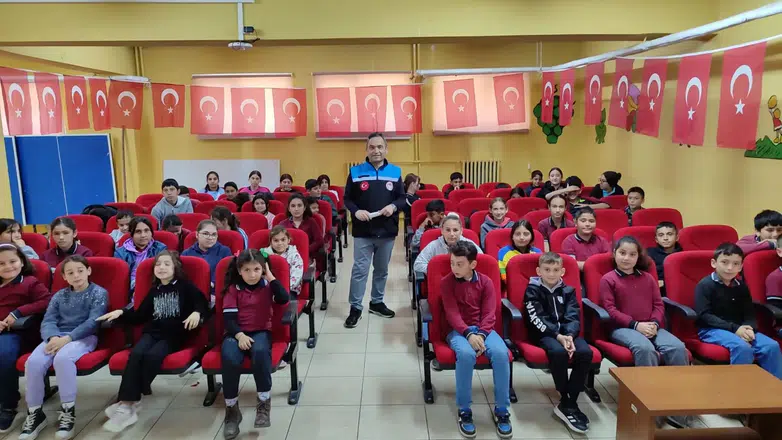 Taşova’da Öğrencilere Gıda Güvenliği Eğitimi Verildi