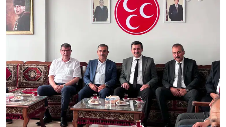Türkiye Kamu-Sen Genel Başkanı Kahveci’den MHP Merzifon’a Ziyaret
