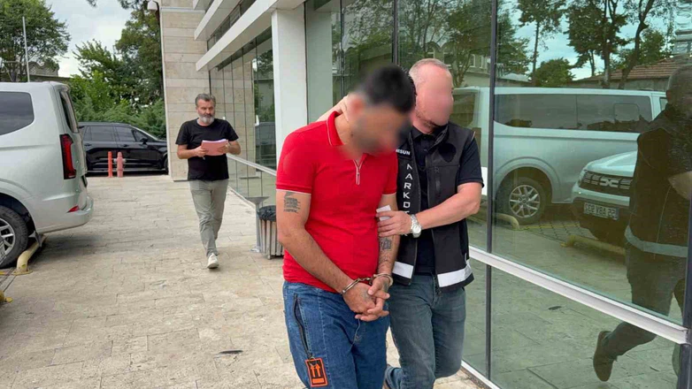 Zehir Operasyonu: 7 Bin 950 Hap Ele Geçirildi