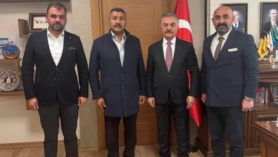 MHP Merzifon İlçe Başkanı Hüseyin Saka’dan Genel Merkeze Ziyaret: Çiftçilerin Don Mağduriyeti Gündeme Taşındı