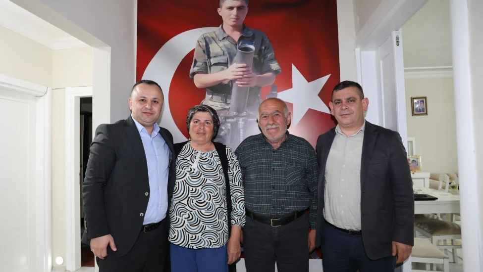 Şehit Ailelerine Vefa: Başkan Yanlarında