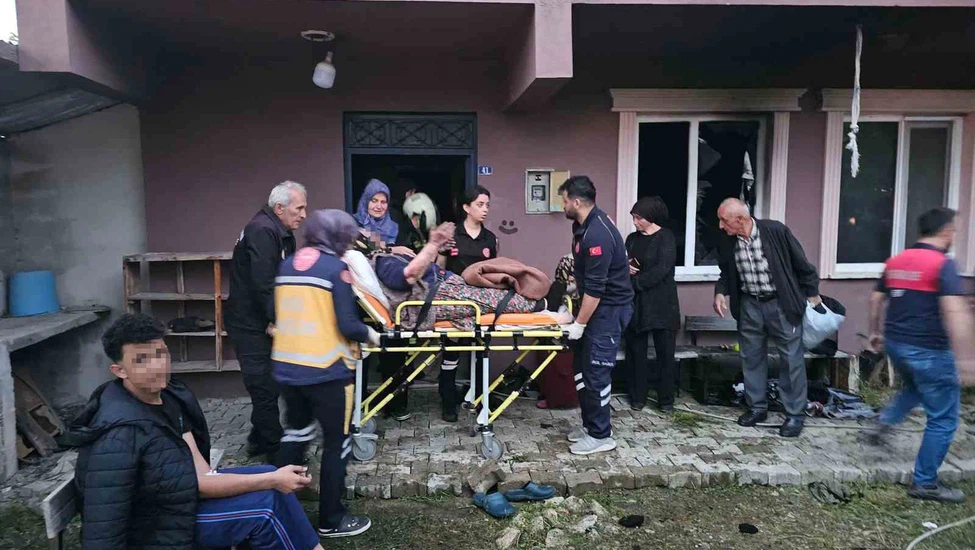 Sobayı Yakmak İsterken Benzin Bidonu Patladı: 4 Yaralı