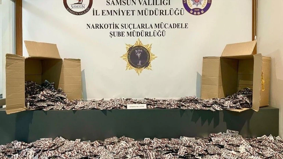 Uyuşturucu Operasyonu: Binlerce Hap Yakalandı