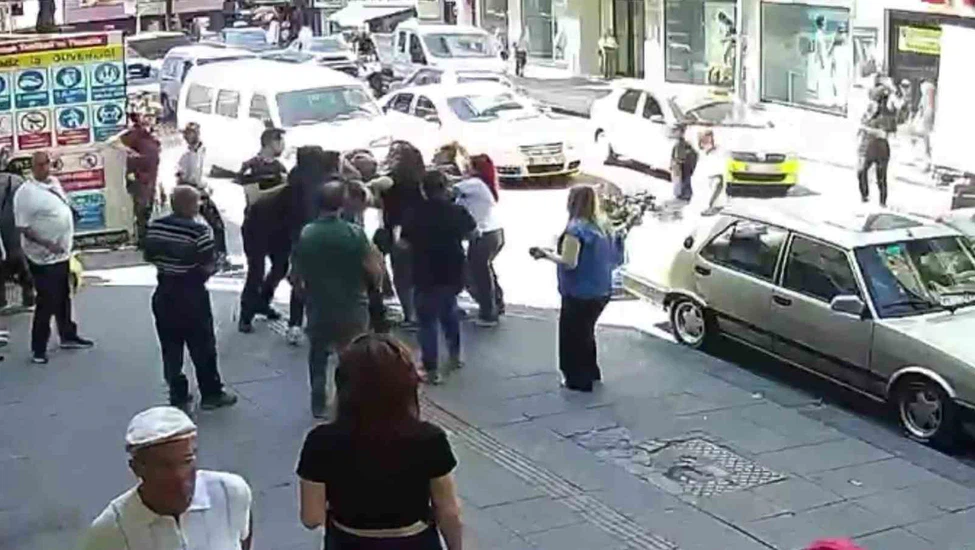 Kaza Sonrası Yumruklu Kavga