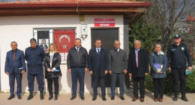 Gazimahbup Mahallesi Sakinlerinin Sorunlarını Dinledi