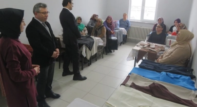 Güldoğan, Kursiyerlerle Bir Araya Geldi