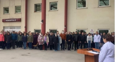 Mesaiye saygı duruşu ile başladılar