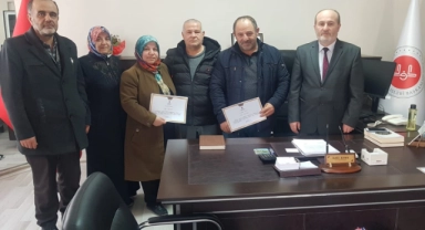 Müftü Kaya'dan Hayırsever Vatandaşlara Teşekkür Belgesi