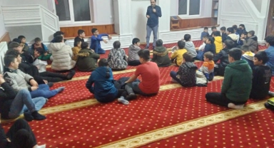 Yatsı Namazı Buluşmaları Devam Ediyor