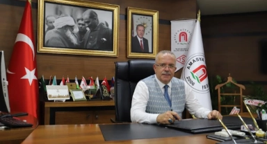 “27 Mart Dünya Tiyatrolar Günü’nü Kutluyorum”