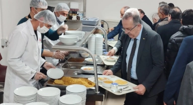 Turabi, Merzifon Yerleşkesinde İftar Programına Katıldı