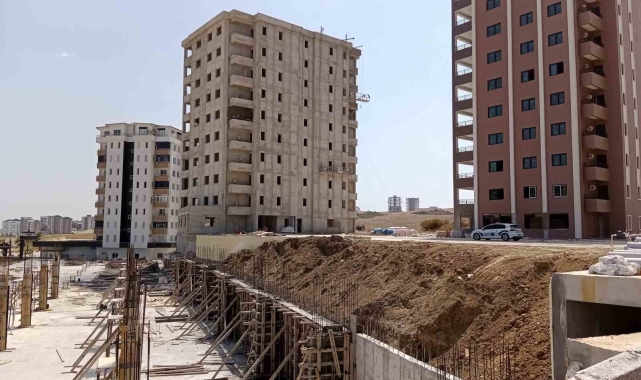 İnşaatın 6'ıncı katından düşen işçi öldü
