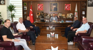 Kırlangıç, Sevindi'yi Ziyaret Etti