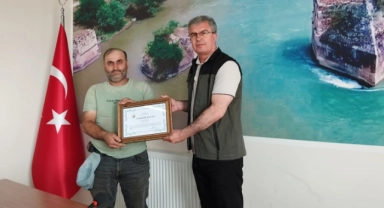 Yangının Kahramanlarına Teşekkür Plaketi Verildi