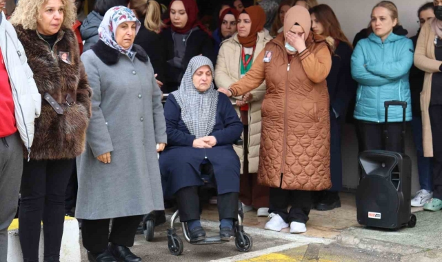 Amasya'da Minecan hemşire "domuz gribi"nden hayatını kaybetti