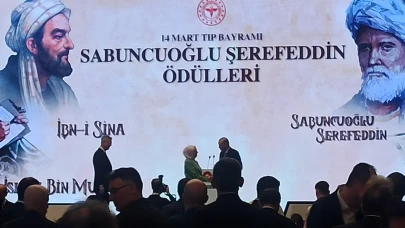 Cumhurbaşkanı Erdoğan Amasyalı Sağlıkçılarla İftarda