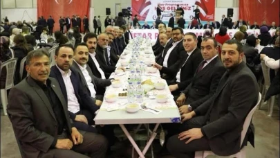 MHP’LİLER İFTARDA BULUŞTU