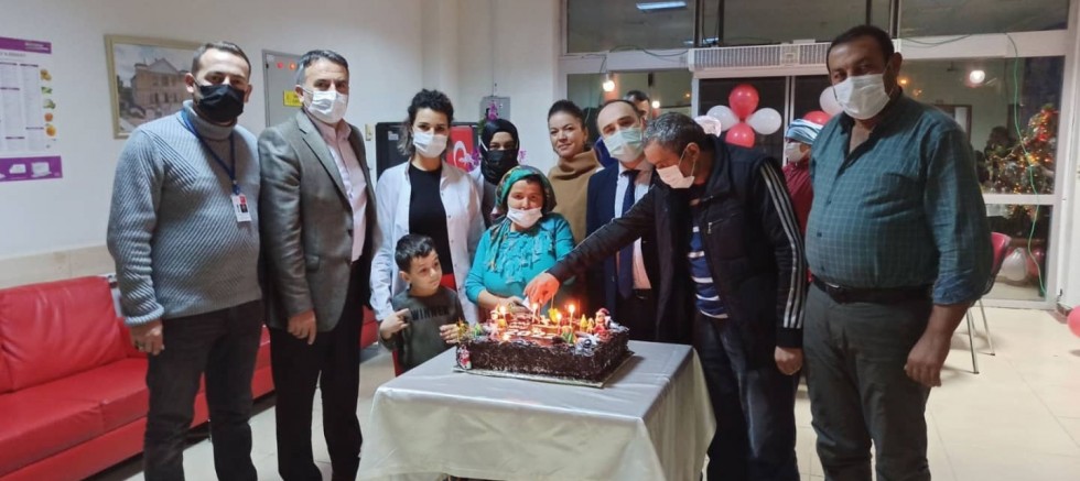 DİYALİZ HASTALARI HEM ŞİFA HEM MORAL BULDU