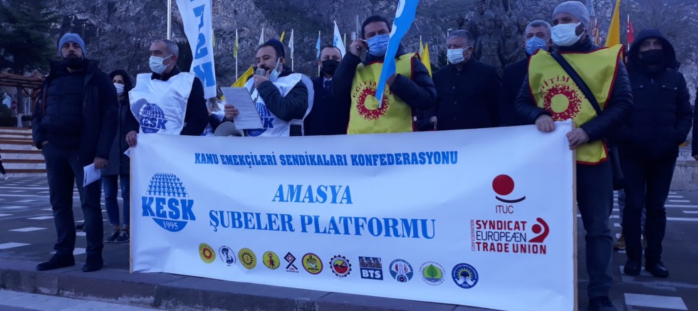 “GEÇİNEMİYORUZ! NEFES ALAMIYORUZ!”