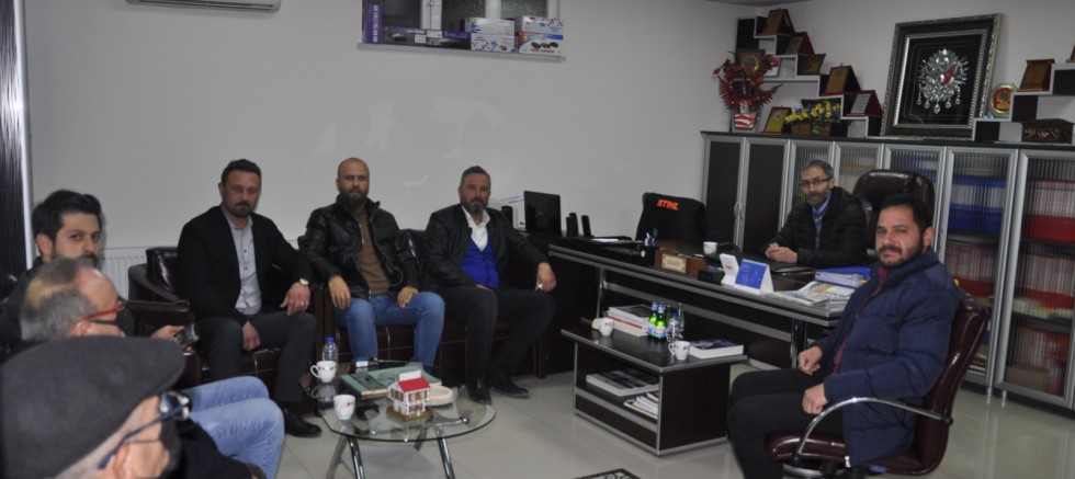 GÜNÜMÜZÜ KUTLADILAR