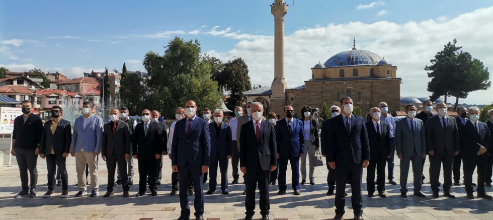 İLKÖĞRETİM HAFTASI KUTLAMALARINDA YOZGAT’TAN ÖĞRENCİ VE ÖĞRETMENLERE:  KURALLARA UYALIM, SALGINDAN KURTULALIM