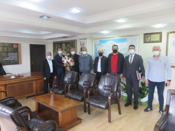 KAYMAKAM GÜLDOĞAN’A HAYIRLI OLSUN ZİYARETLERİ