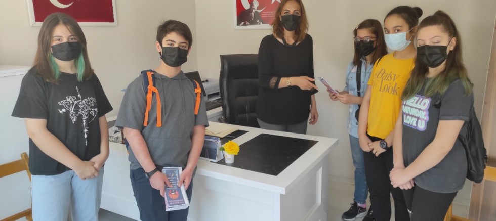 PROJELERİNİ BAŞARILI BİR ŞEKİLDE YÜRÜTÜYORLAR
