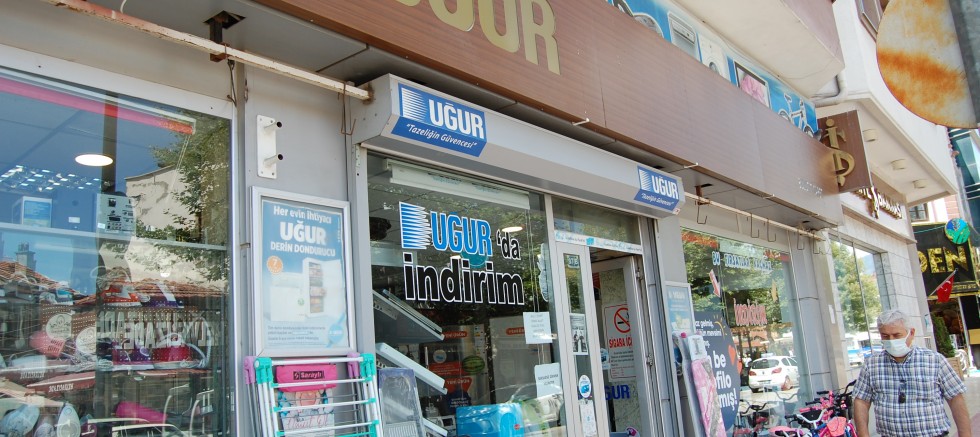 SEYYAR OLARAK BAŞLADIĞI İŞİNİ KENDİ BİNASINDA DEVAM ETTİRİYOR