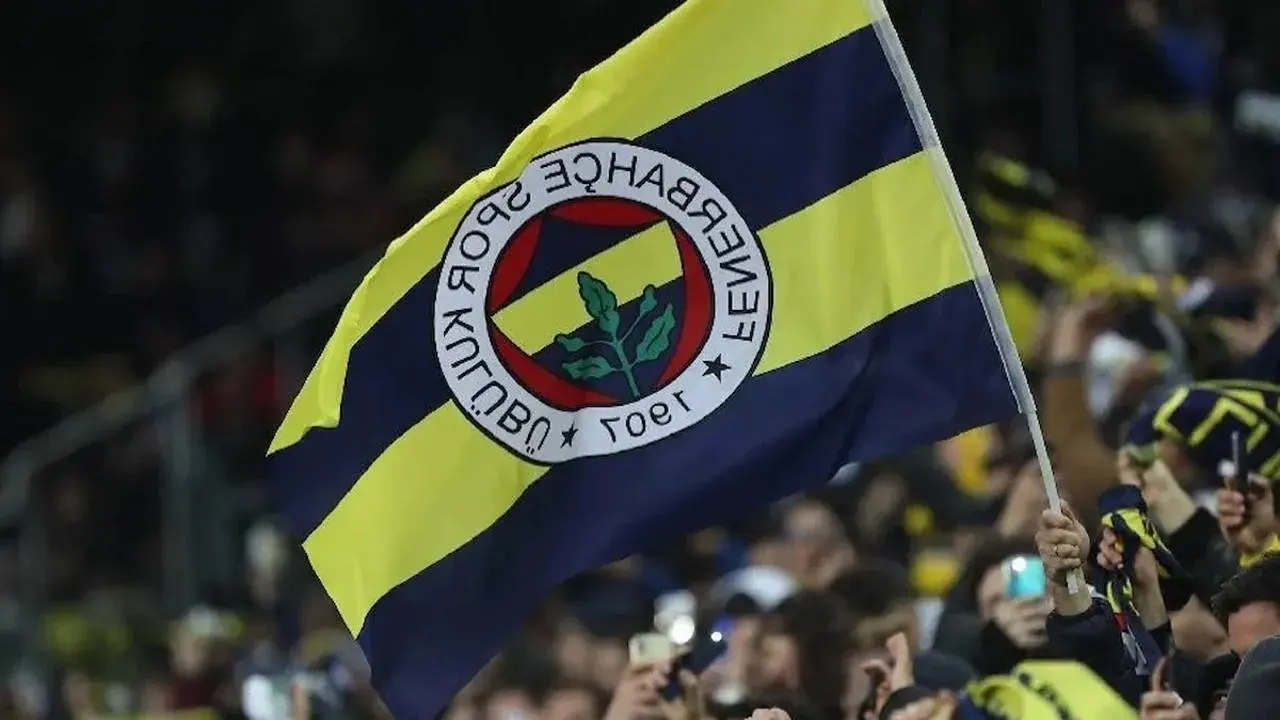 Beşiktaş'tan Fenerbahçe'ye Tarihi Transfer Çalımı! İki Yıldız Yolda... 7
