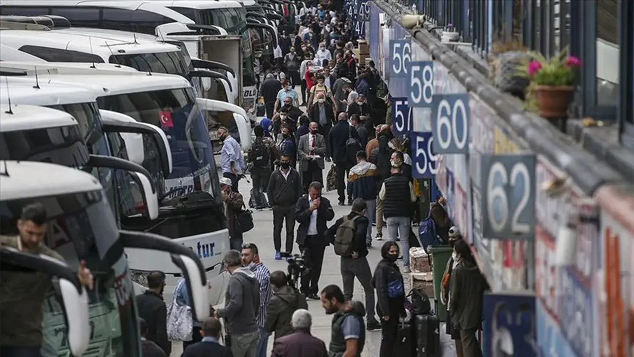 Bayramda Otobüsler Rekor Yolcu Taşıyor! 3