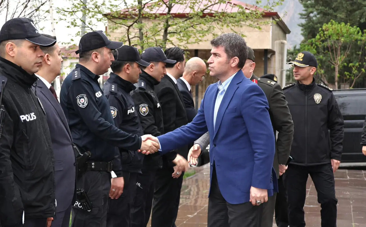 Bayramda Görev Başındaki Personeli Unutmadı 1