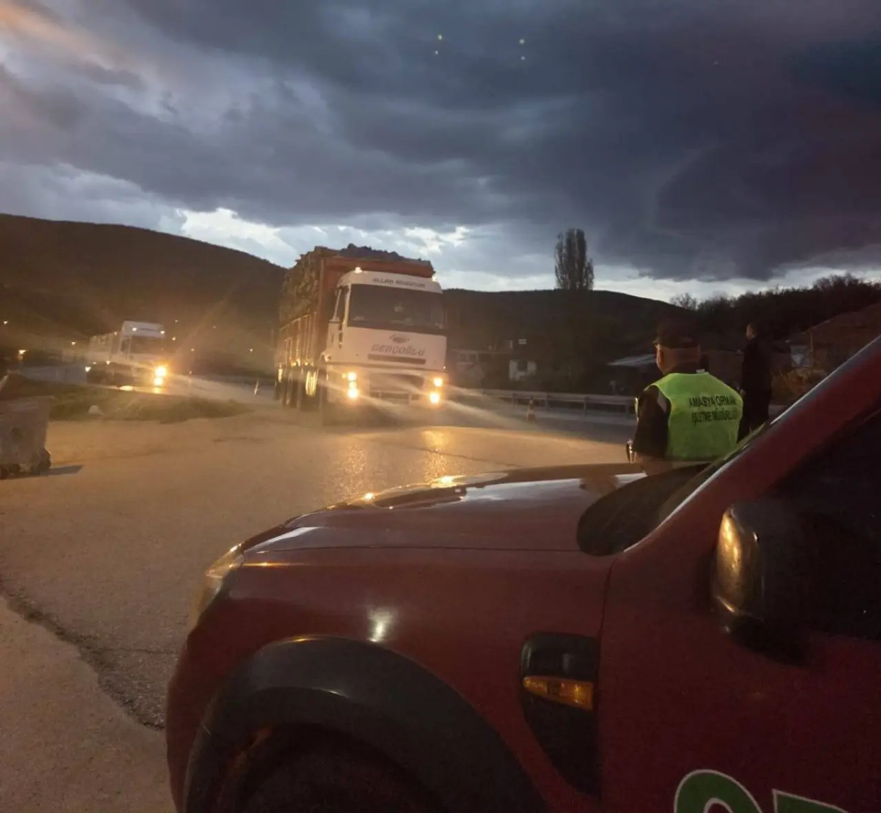Amasya’da Orman Suçlarına Geçit Yok: Yol Kontrolleri Sürüyor 1