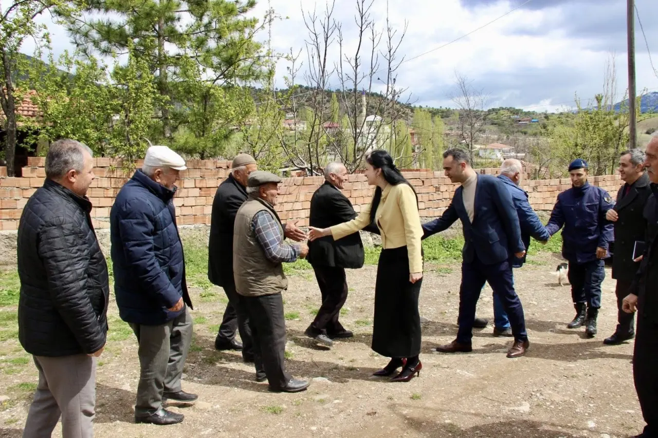 Hamamözü Kaymakamı Zirai Don Bölgesinde 1