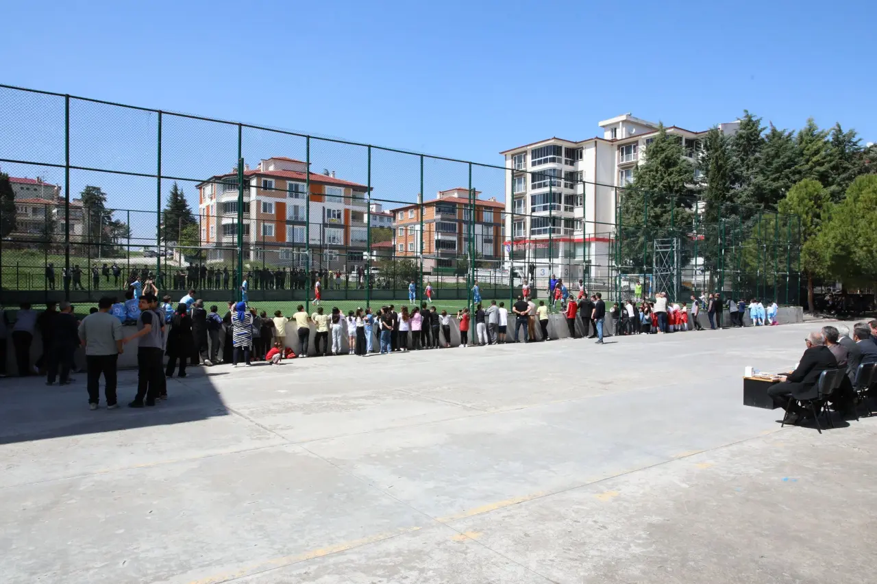 Suluova’da Geleceğin Şampiyonları Sahaya Çıktı 3