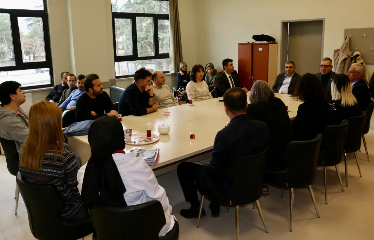 Merzifon Anadolu Lisesi Yeni Yüzüyle Ziyaret Edildi 1
