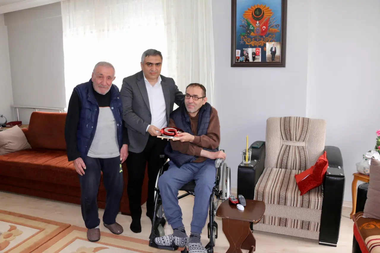 Kaymakam Ahmet Karaaslan’dan Şehit ve Gazi Ailelerine Anlamlı Ziyaret 2