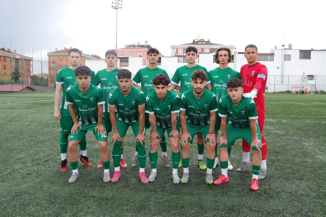 Çorum Gençlik Mimar Sinan Spor Finalde 2