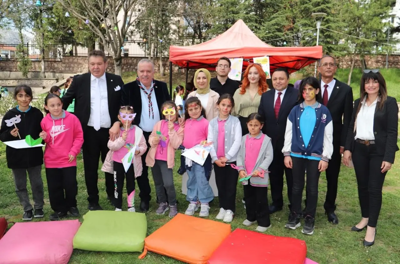 Amasya Üniversitesi’nde 16. Bilim, Kültür, Sanat ve Spor Şenlikleri Coşkuyla Başladı 4