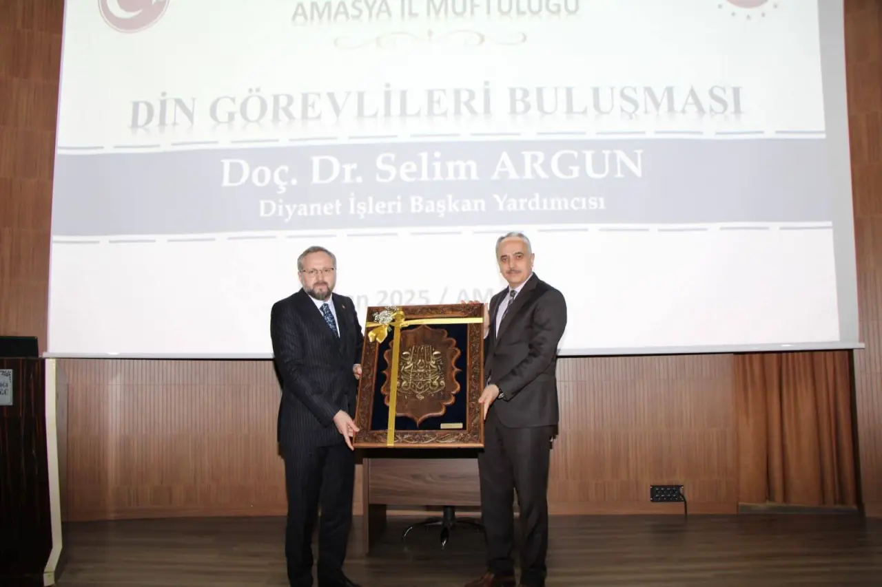 Doç. Dr. Selim Argun, Din Görevlileriyle Amasya’da Buluştu 3