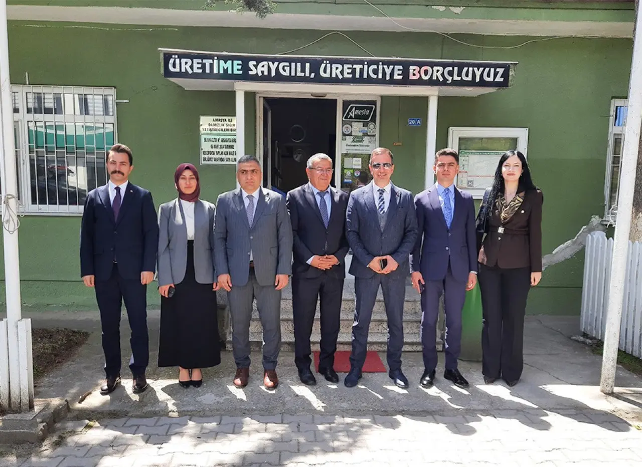 Amasya DSYB'de İlçe Kaymakamlarının Katılımıyla Hayvancılık Değerlendirme Toplantısı Gerçekleştirildi 3