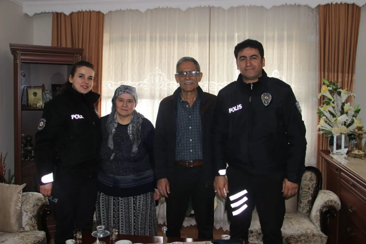 Amasya Emniyetinden Emekli Polislere Vefa Ziyareti 3