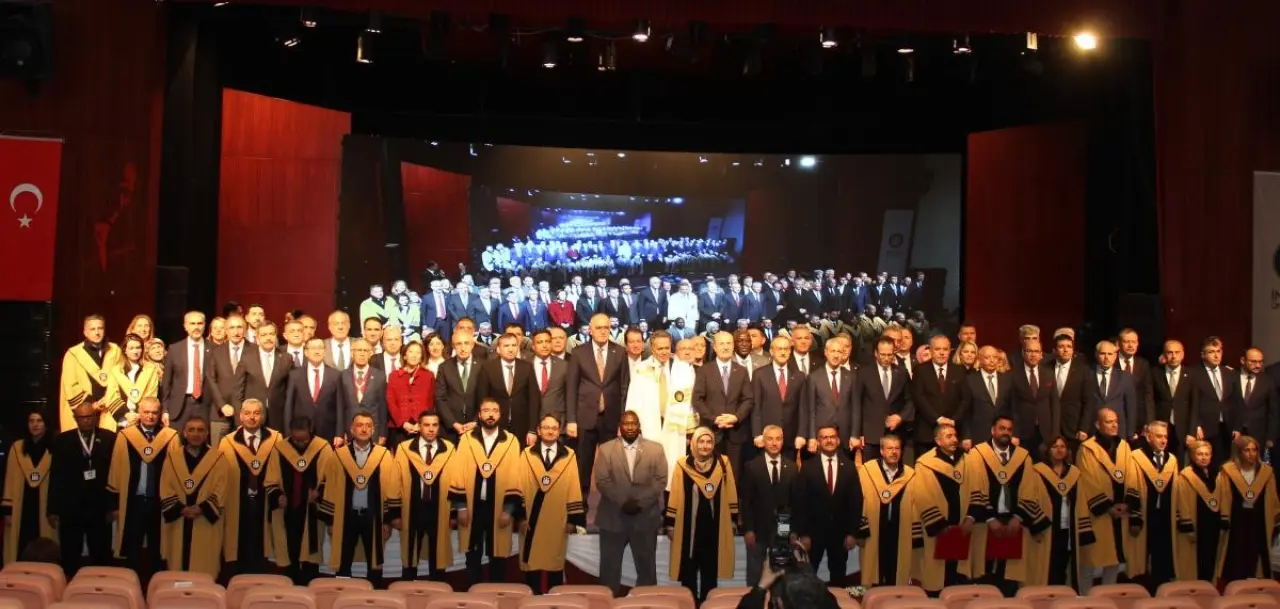 Rektör Turabi, İnönü Üniversitesi’nin 50. Kuruluş Yıldönümü Kutlamalarına Katıldı 2