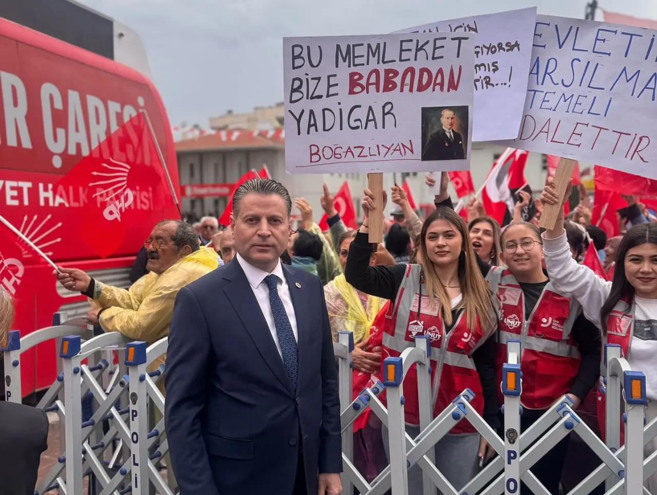 Karagöz Yozgat’tan Seslendi: “86 Milyon Bozuk Düzene Karşı Ayağa Kalktı!” 4