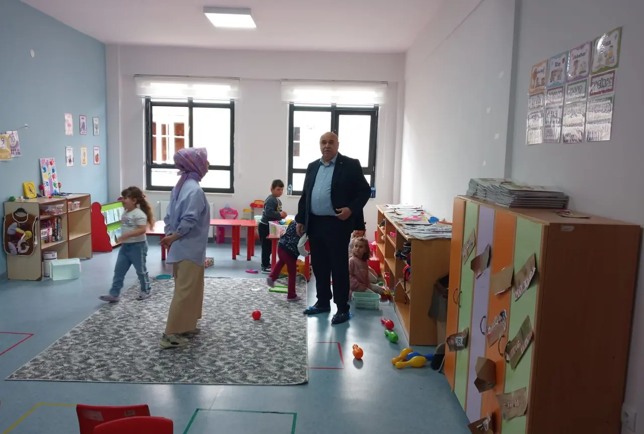 İlçe Milli Eğitim Müdürü Ercan Gültekin’den TOBB Anaokulu’na Ziyaret 2
