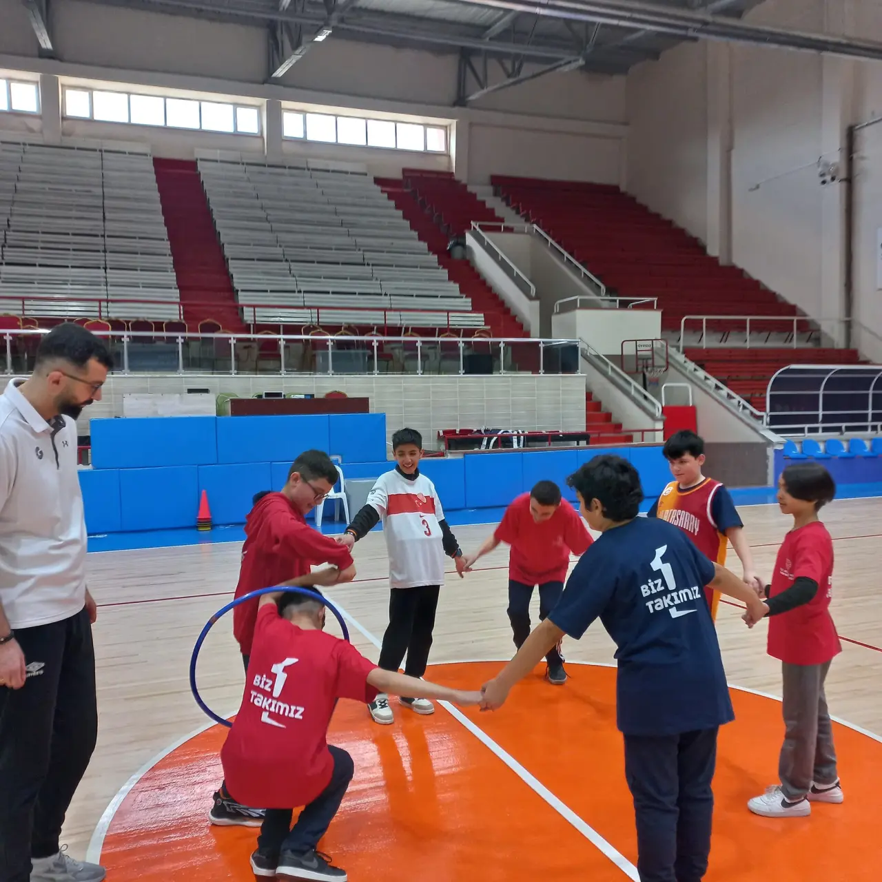 Merzifon’da Gençler Sporla Kaynaşıyor: “Biz Bir Takımız” Projesi Sürüyor 2