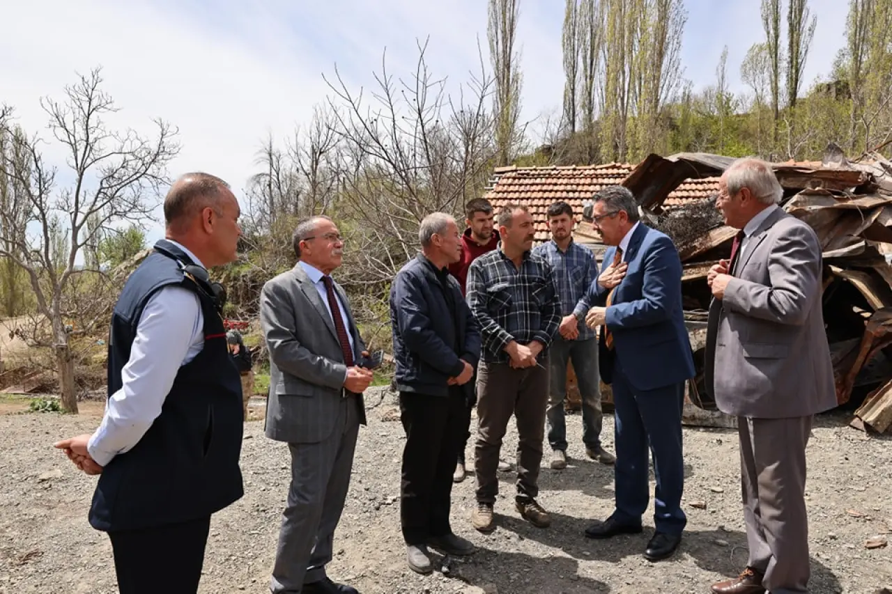 Başkan Kargı’dan Yangın Mağduru Aileye Destek: “Ailemizin Acılarını Dayanışma ile Saracağız” 2